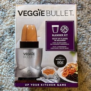 Veggie Bullet 4 Piece Set Blender Kit - Cup, Blade, Resealable Lid, Recipe Book